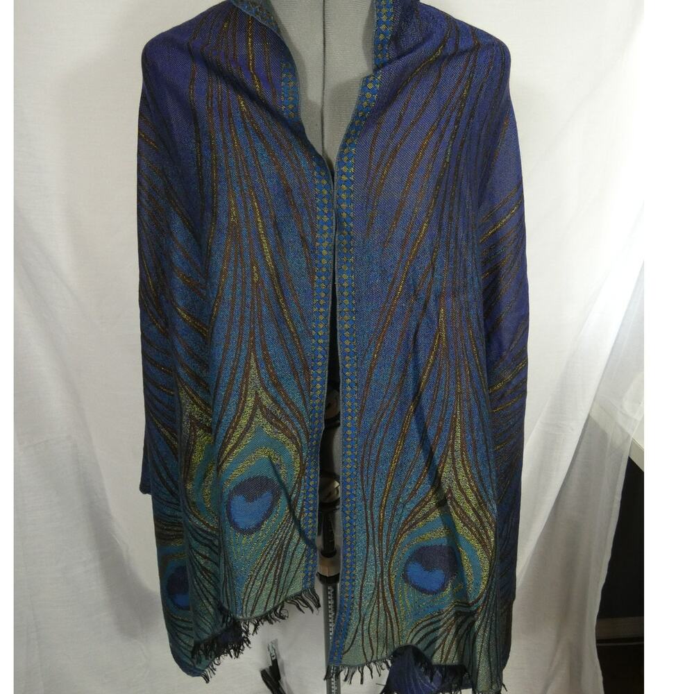 The Metropolitan Museum of Art Peacock Feathered Shawl Modal Wool Silk Fringed